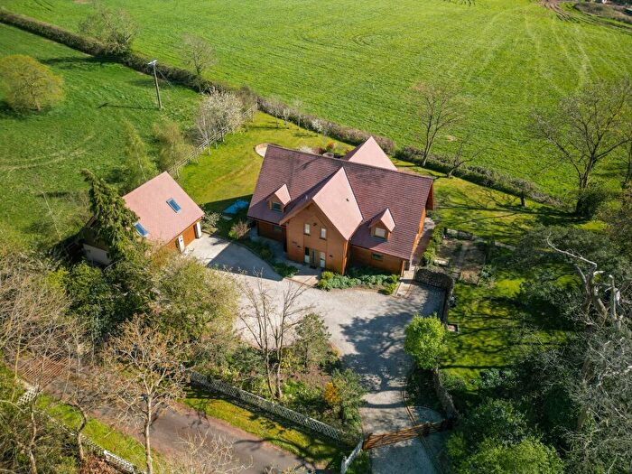 5 Bedroom Detached House For Sale In Stretton Road, Great Glen, LE8