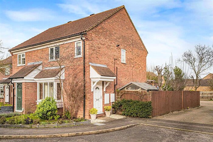 3 Bedroom End Of Terrace House For Sale In The Rowans, Milton, Cambridge, CB24