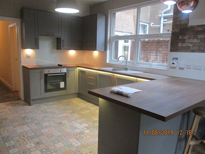 5 Bedroom Flat To Rent In Coronation Road, Bristol, BS3