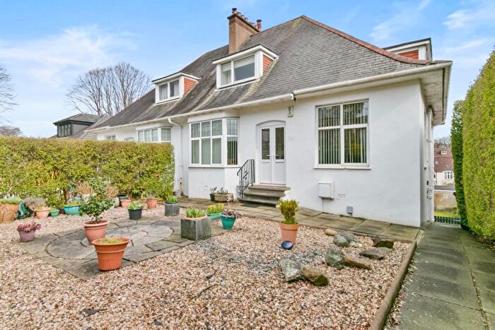 4 Bedroom Semi Detached House For Sale In Clarkston Road, Netherlee, G44