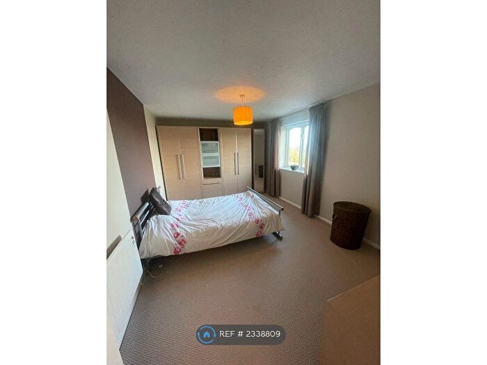 1 Bedroom Flat To Rent In Salmon Road, Dartford, DA1