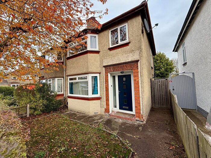 3 Bedroom Semi-Detached House For Sale In Bushland Road, The Headlands, NN3