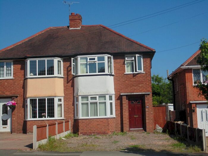 3 Bedroom Semi-Detached House To Rent In Booths Farm Road, Great Barr, B42