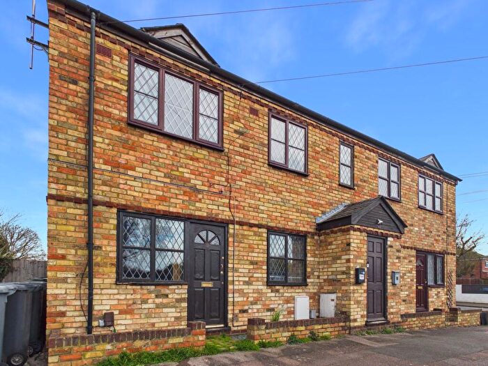 1 Bedroom Flat For Sale In Bedford Road, Sandy, SG19