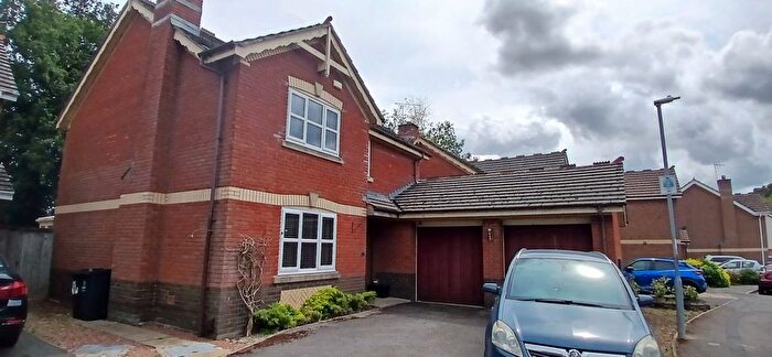 4 Bedroom Detached House To Rent In Boleyn Close Grange Park, Swindon, SN5