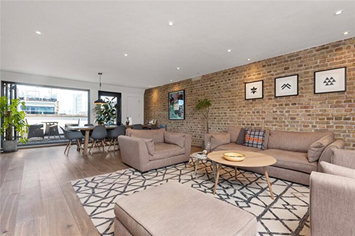 2 Bedroom Penthouse To Rent In Curtain Road, Shoreditch, London, EC2A