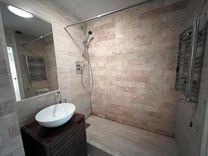 1 Bedroom Flat To Rent In Pert Close, Muswell Hill, London, N10