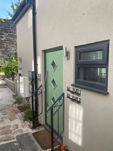 1 Bedroom Flat To Rent In Town Street, Pudsey, West Yorkshire, LS28