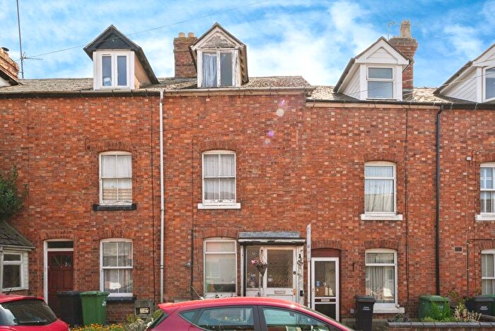 3 Bedroom Terraced House For Sale In Boat Lane, Evesham, Worcestershire, WR11