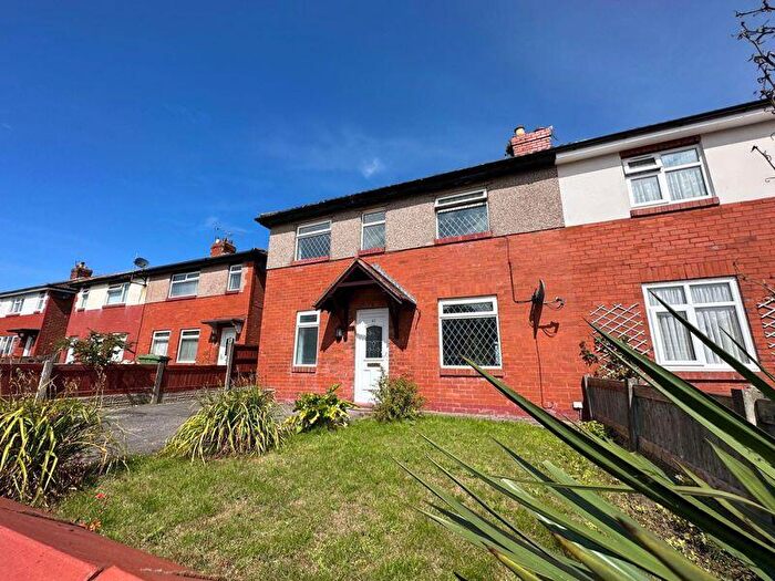 2 Bedroom Semi-Detached House To Rent In Shaftesbury Avenue, Southport, PR8