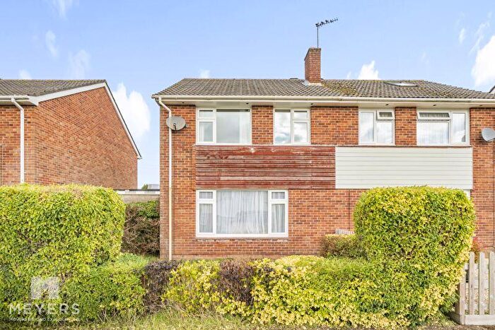 3 Bedroom Semi-Detached House For Sale In Stour Drive, Wareham, BH20