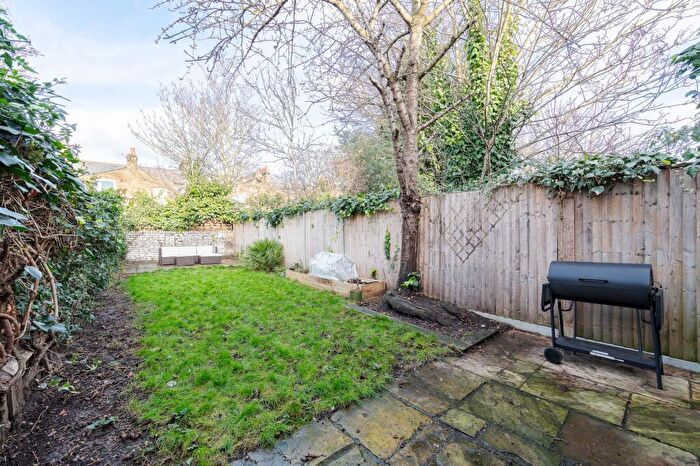 1 Bedroom Flat To Rent In Wrigglesworth Street, London, SE14