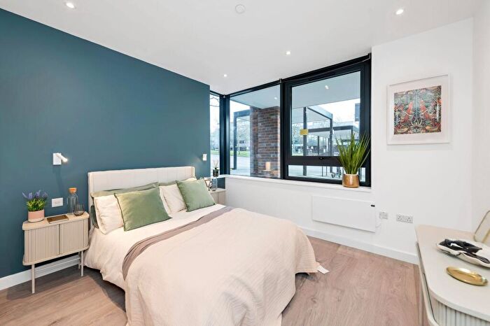 1 Bedroom Flat For Sale In Silbury Boulevard, Technology House, MK9