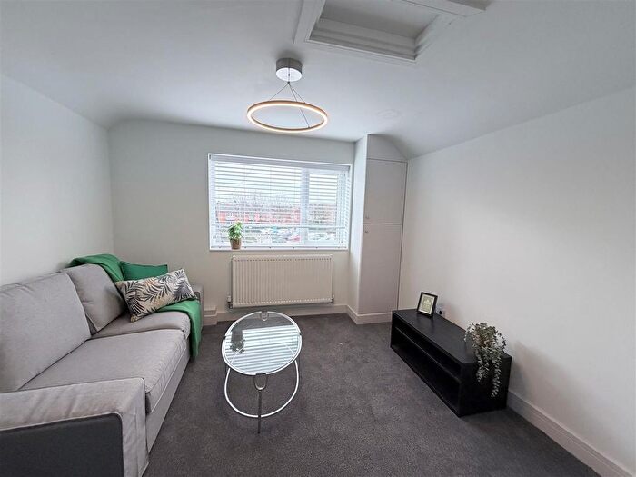 1 Bedroom Flat To Rent In Stratford Road, West Bridgford, NG2