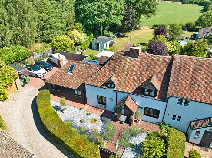 4 Bedroom Semi-Detached House For Sale In North Lyminge Lane, Lyminge, Folkestone, Kent, CT18