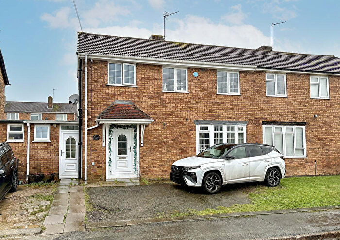 3 Bedroom Semi Detached House For Sale In Ash Green, Dudley, DY1