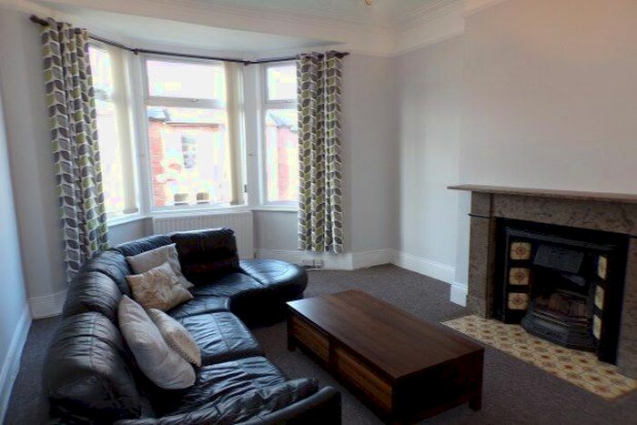 3 Bedroom Flat To Rent In Sandringham Road, Newcastle Upon Tyne, NE3