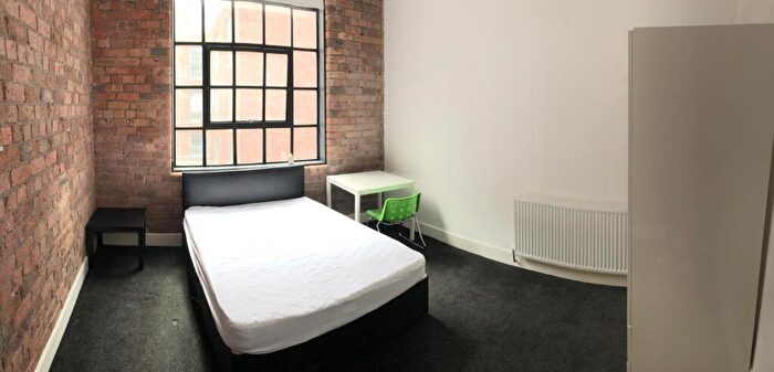 6 Bedroom House To Rent In Watkinson Street House **, Liverpool, L1