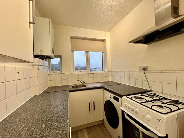 2 Bedroom Apartment To Rent In Cannon Lane, Pinner, HA5