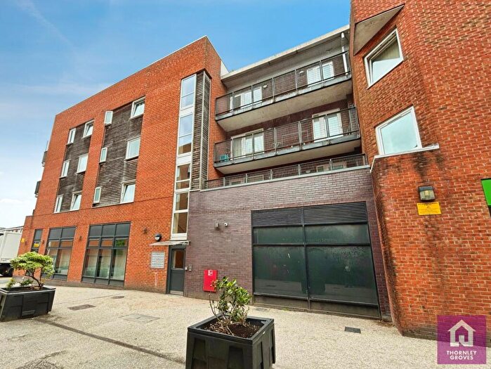 1 Bedroom Flat For Sale In Stockport Road, Grove Village, Greater Manchester, M13