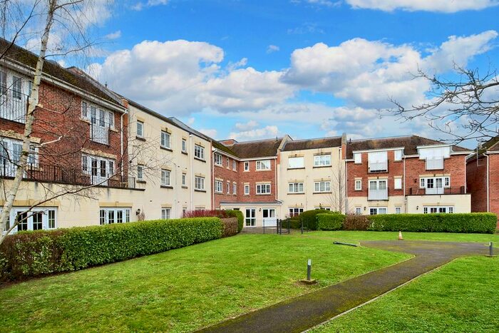 1 Bedroom Flat To Rent In Pulborough, West Sussex, RH20