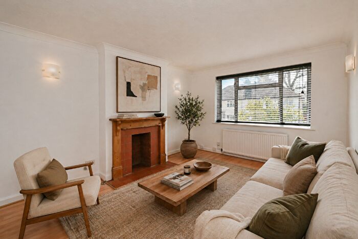 2 Bedroom Flat For Sale In St. Anthonys Avenue, Woodford Green, Essex, IG8