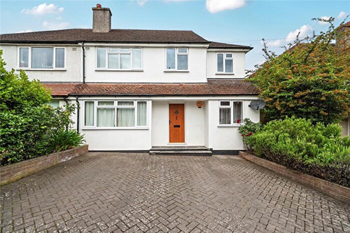 5 Bedroom Semi-Detached House For Sale In Sydney Road, Sidcup, DA14