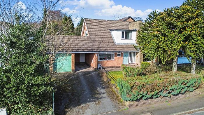 3 Bedroom Detached Bungalow For Sale In Ringley Drive, Whitefield, M45