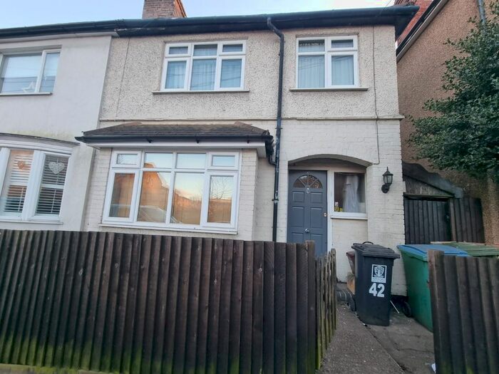 3 Bedroom Semi-Detached House To Rent In Balmoral Road, Watford, WD24