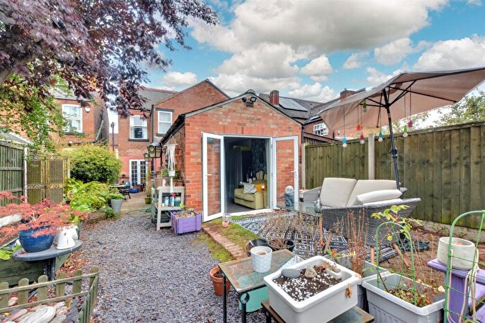 3 Bedroom Semi-Detached House For Sale In Upper Wellington Street, Long Eaton, NG10