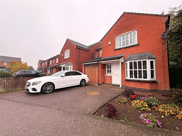 4 Bedroom Detached House For Sale In Wright Road, Long Buckby, Northamptonshire, NN6