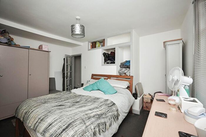 3 Bedroom Terraced House For Sale In Mayfield Avenue, Dover, Kent, CT16