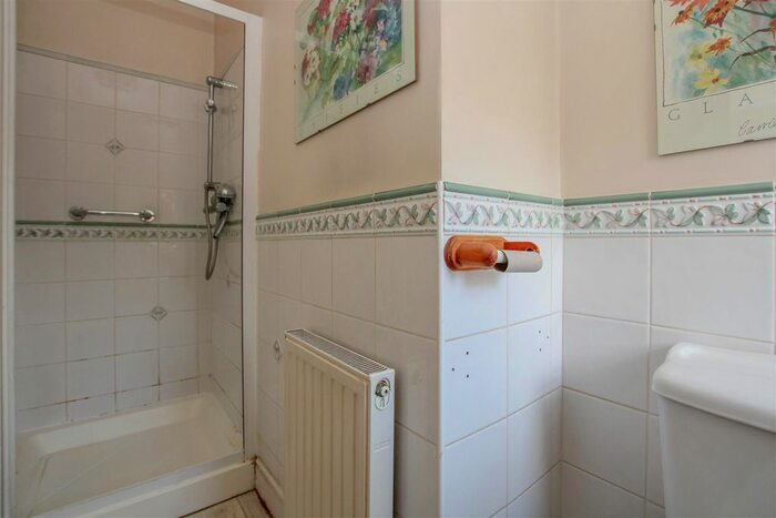 4 Bedroom Detached House For Sale In Great Warley Street, Great Warley, Brentwood, CM13