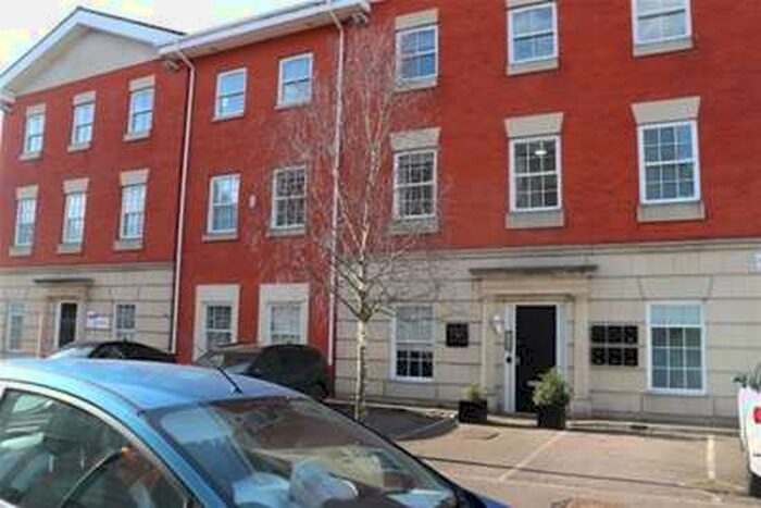 2 Bedroom Flat To Rent In Regency House Billericay, CM12