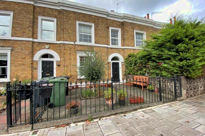 1 Bedroom Flat To Rent In Claylands Road, London, SW8