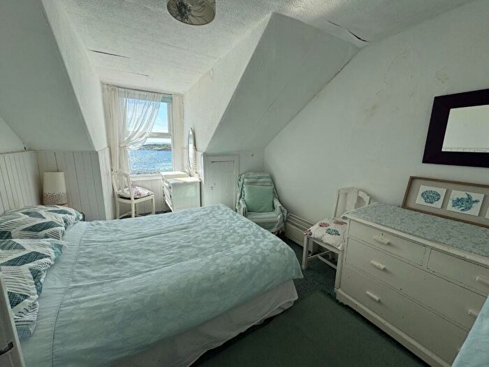 2 Bedroom Flat For Sale In Glasgow Street, Kames Bay, Millport, KA28