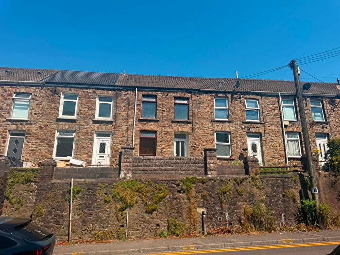 3 Bedroom Terraced House To Rent In Oxford Street, Pontycymer, Bridgend, CF32