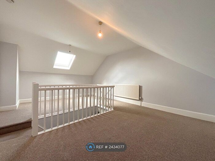 3 Bedroom Terraced House To Rent In Belmont Terrace, Thorne, Doncaster, DN8