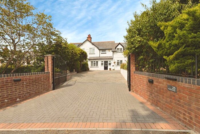 4 Bedroom Semi Detached House For Sale In The Wheatridge, Abbeydale, Gloucester, Gloucestershire, GL4