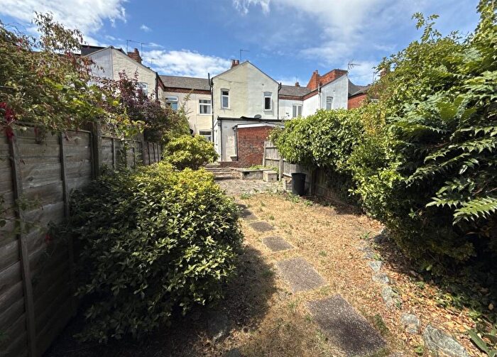 3 Bedroom Terraced House To Rent In Harold Road, Birmingham, B16