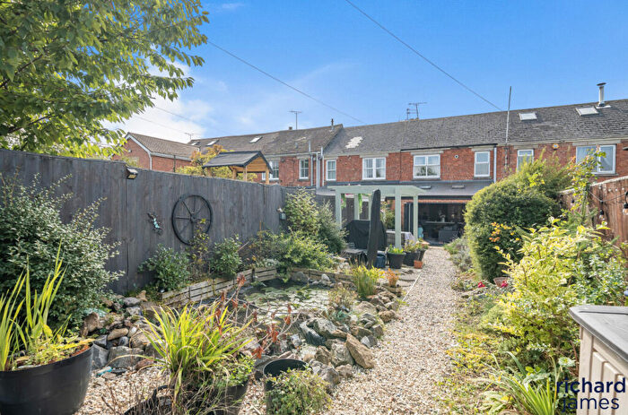 3 Bedroom Terraced House For Sale In New Road, Royal Wootton Bassett, North Wiltshire, SN4