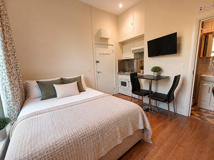 Studio To Rent In Tufnell Park Road, N7