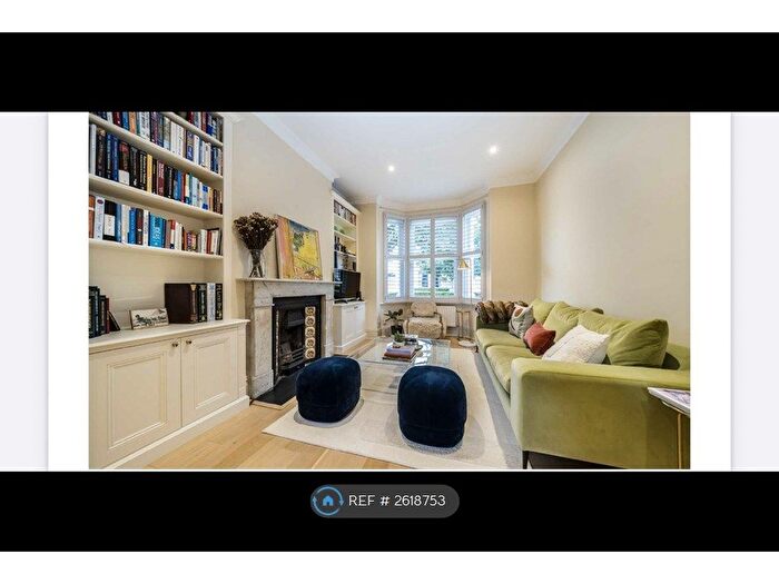4 Bedroom Terraced House To Rent In Taybridge Road, London, SW11