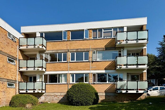 3 Bedroom Apartment For Sale In Hazelwood Road | Sneyd Park, BS9