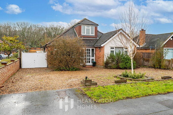 5 Bedroom Detached Bungalow For Sale In Bucknalls Drive, Bricket Wood, St. Albans, AL2