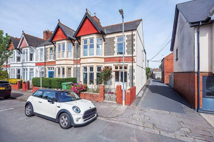 4 Bedroom Terraced House For Sale In Newfoundland Road, Cardiff, CF14