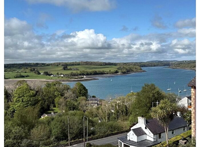 2 Bedroom Detached House For Sale In Brynffynnon, Y Felinheli, Gwynedd, LL56