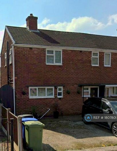 2 Bedroom Semi-Detached House To Rent In Springvale Road, Brimington, Chesterfield, S43