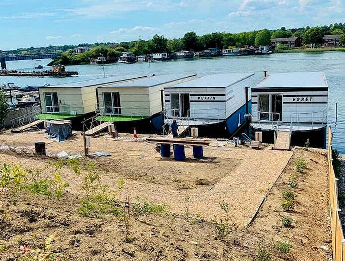 4 Bedroom Detached House To Rent In Swallow Houseboat, Whitworth Crescent, SO18