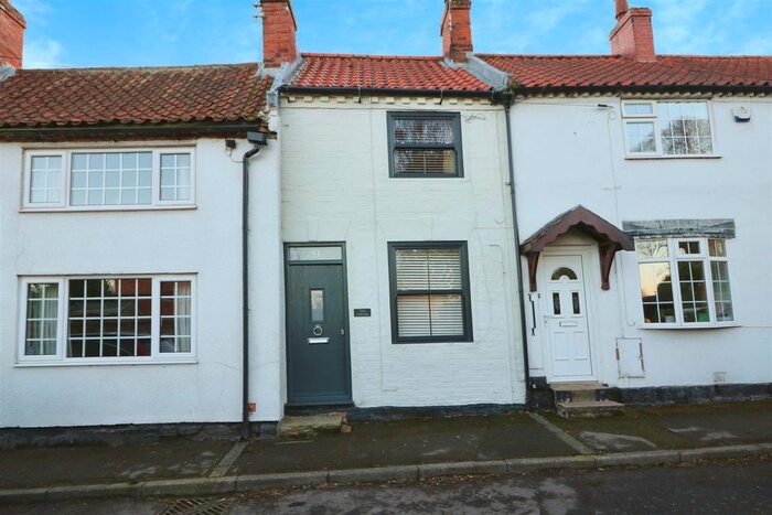 2 Bedroom Cottage For Sale In Town Street, Clayworth, Retford, DN22